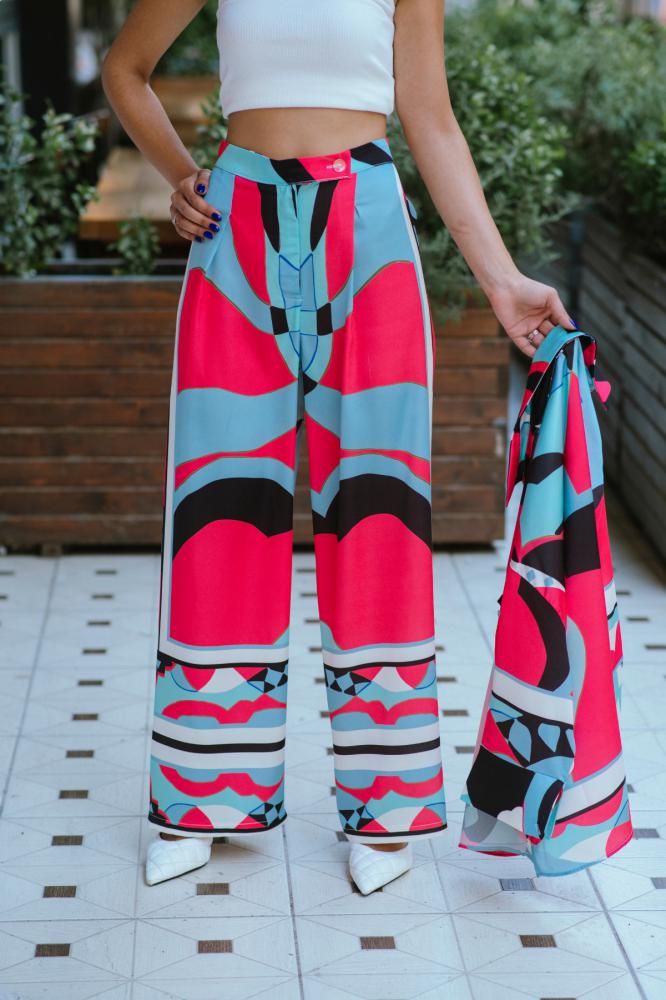Pembe%20Desenli%20Zra%20Model%20Saten%20Takım