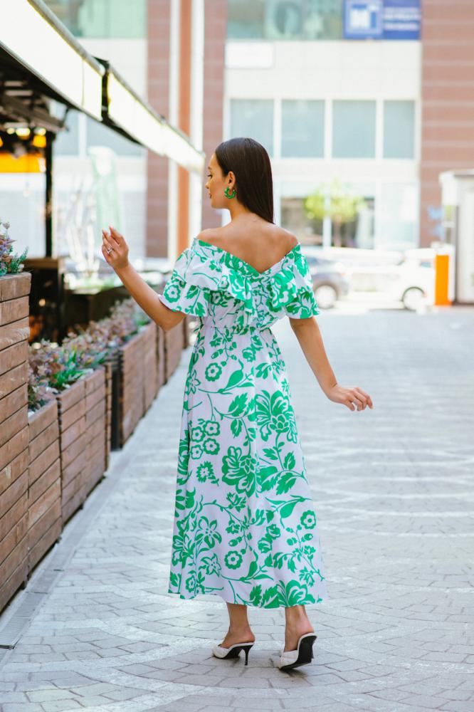 Yeşil%20Çiçek%20Desenli%20Poplin%20Volanlı%20Elbise
