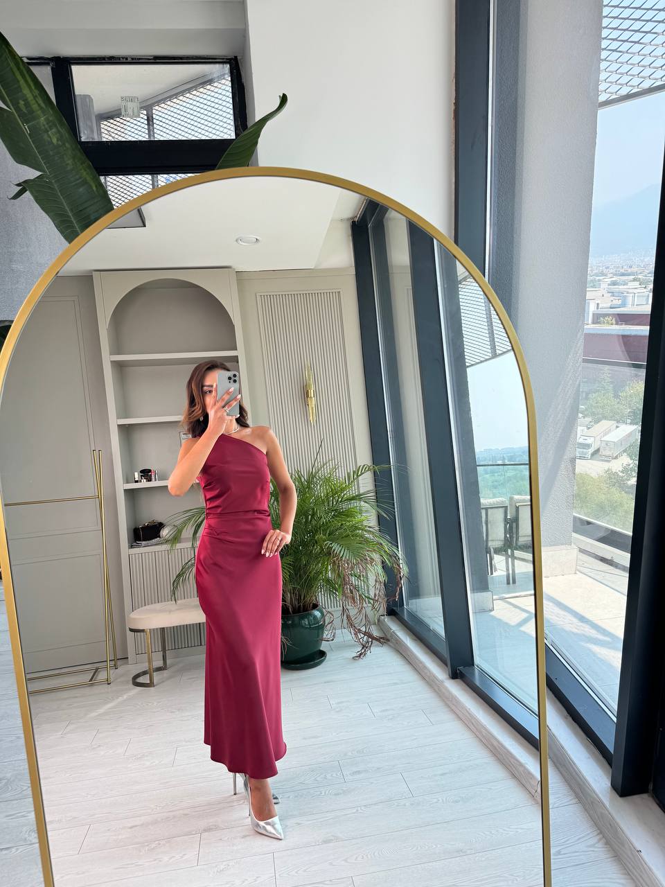 Bordo%20Tok%20Saten%20Balık%20Form%20Elbise