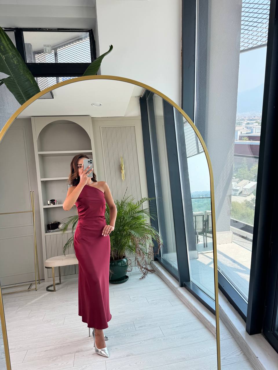 Bordo%20Tok%20Saten%20Balık%20Form%20Elbise
