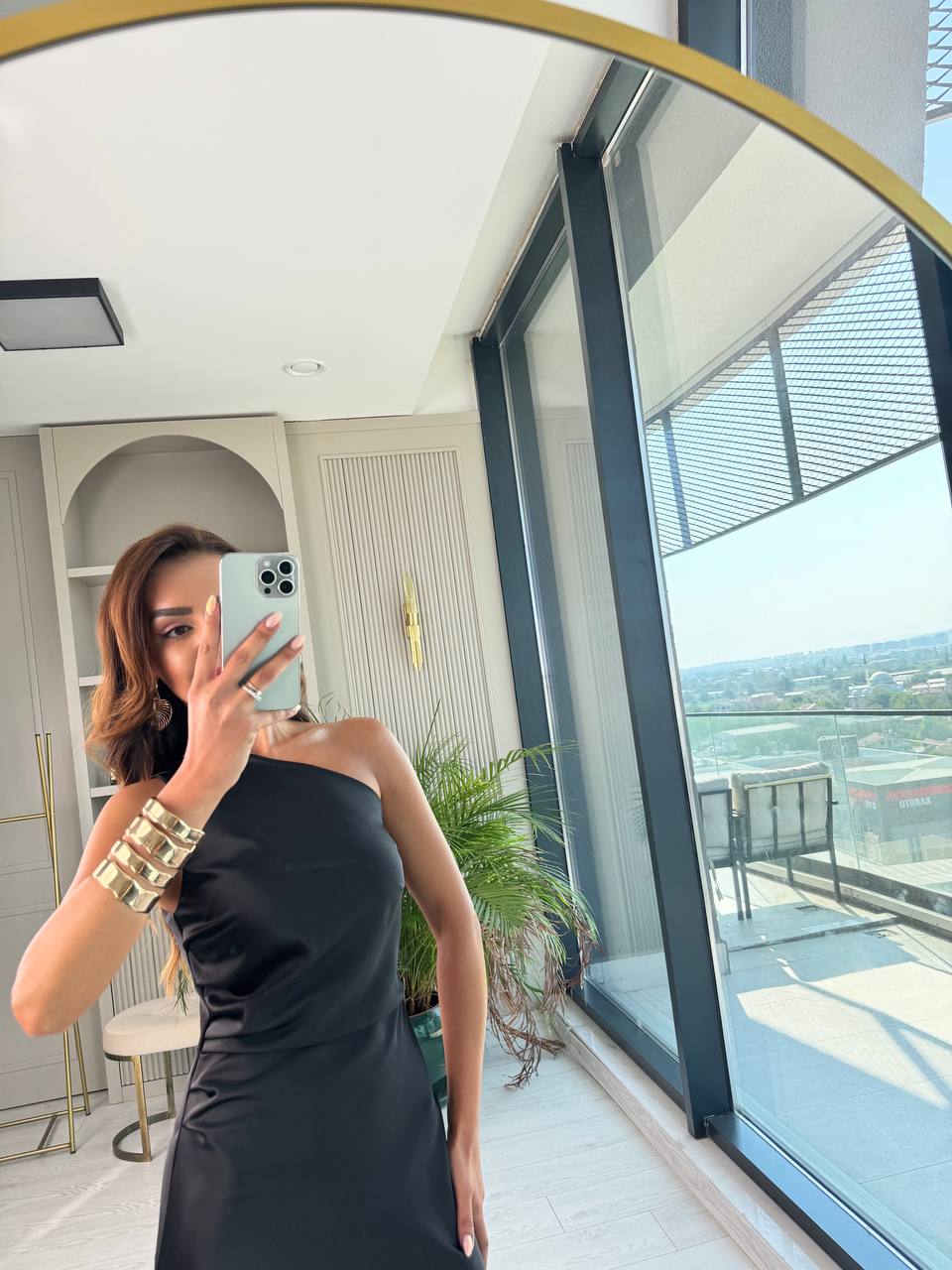 Siyah%20Tok%20Saten%20Balık%20Form%20Elbise