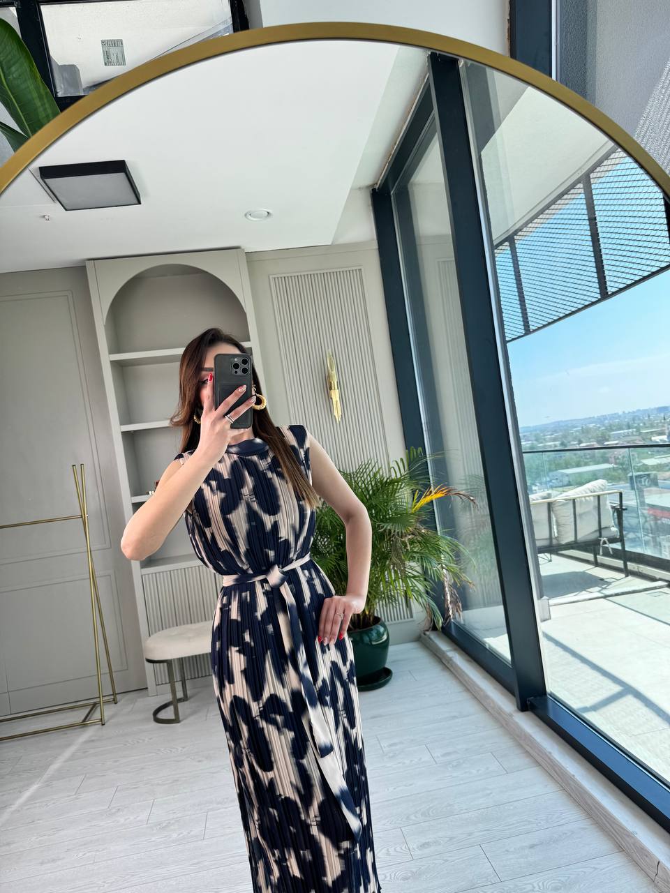 İndigo%20Desenli%20İnce%20Piliseli%20Astarlı%20Premium%20Şifon%20Elbise