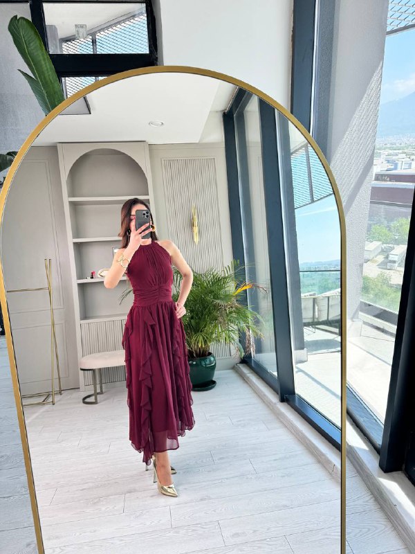 Tasarım%20Bordo%20Etek%20Detaylı%20Astarlı%20Şifon%20Elbise