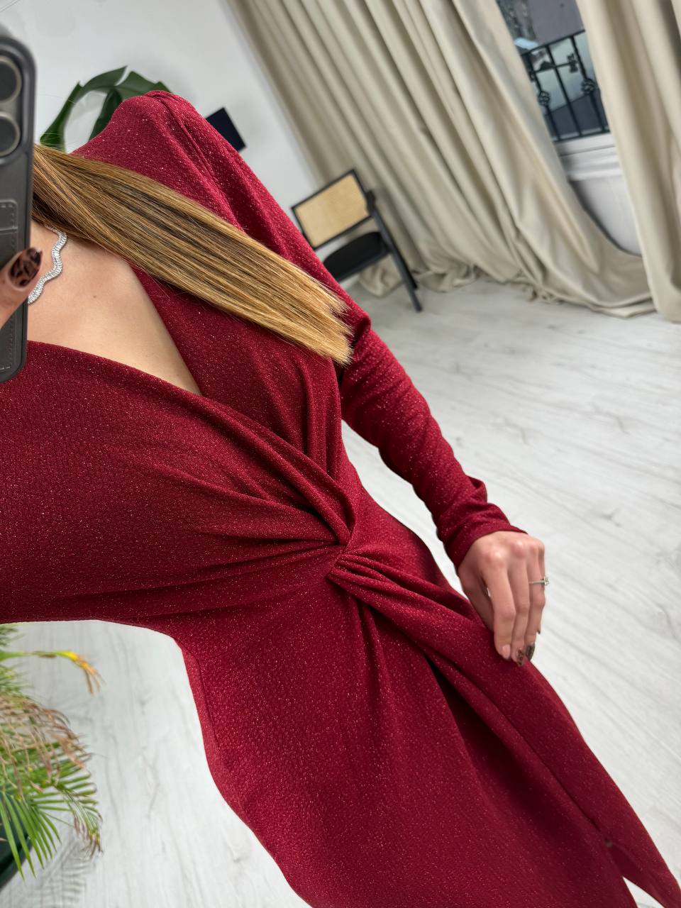 Bordo%20Kruvaze%20Yaka%20Bel%20Detaylı%20Vatkalı%20Işıltılı%20Elbise