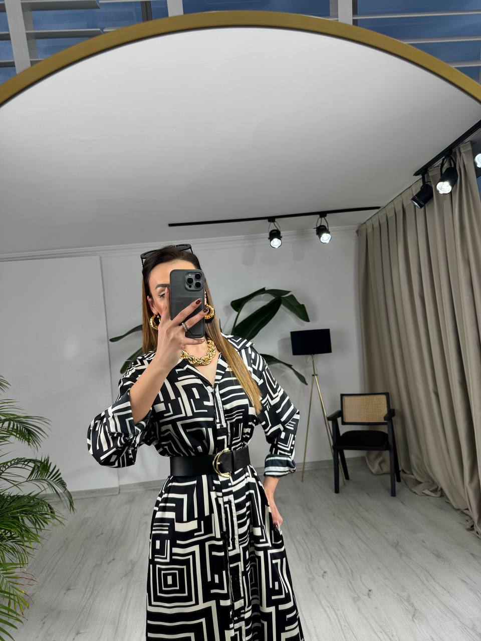 Siyah%20Desenli%20Pamuk%20Saten%20Kemerli%20Gömlek%20Elbise