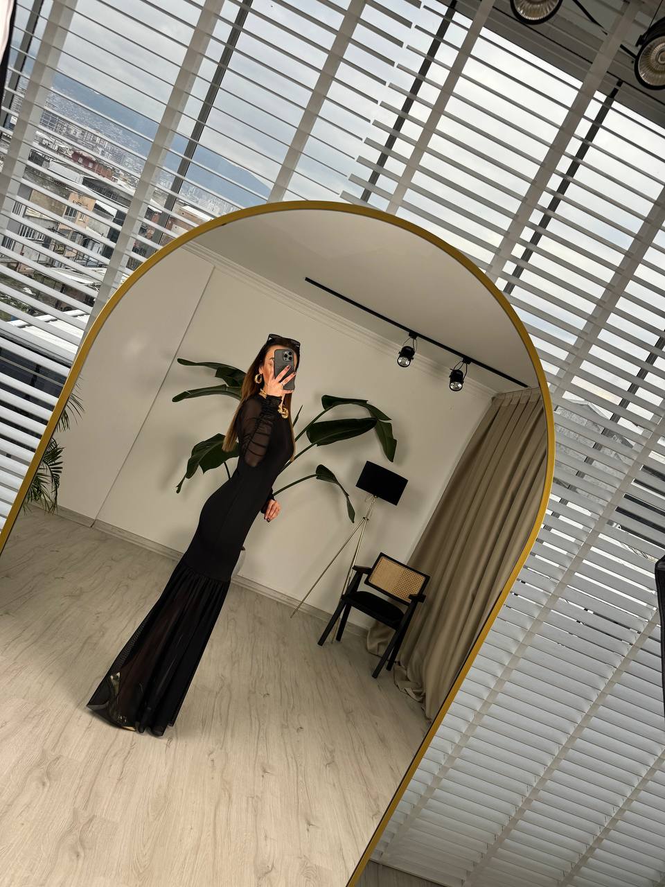 Siyah%20Etek%20Ve%20Kol%20Tül%20Detay%20Likralı%20Candy%20Kumaş%20Elbise