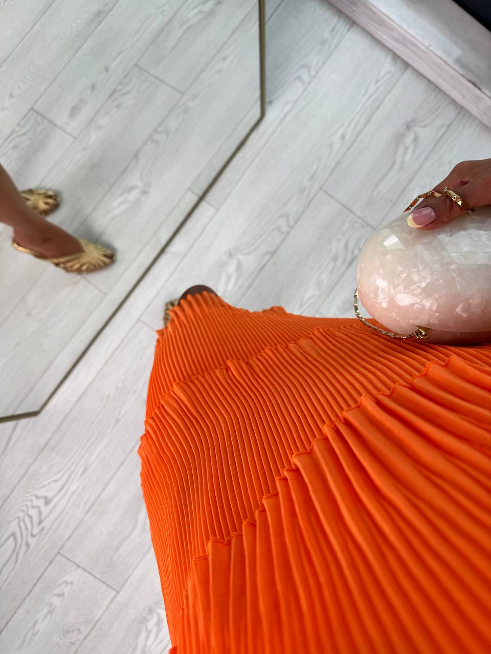Orange%20İnce%20Piliseli%20Katlı%20Astarlı%20Premium%20Şifon%20Elbise