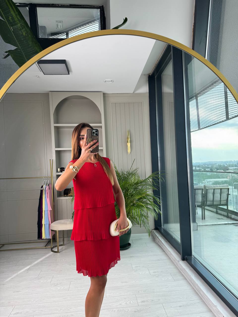 Kırmızı%20İnce%20Piliseli%20Katlı%20Astarlı%20Premium%20Şifon%20Elbise