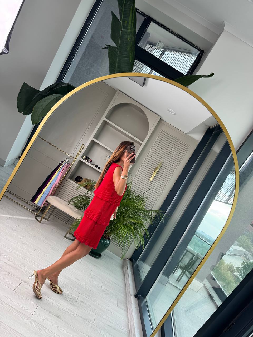 Kırmızı%20İnce%20Piliseli%20Katlı%20Astarlı%20Premium%20Şifon%20Elbise