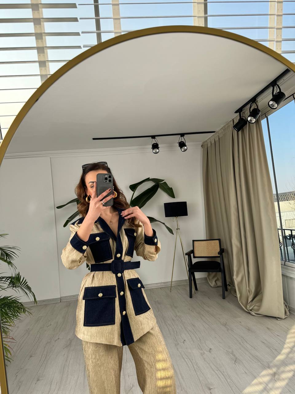 Gold%20Bej%20Tasarım%20Jean%20Detay%20Kemerli%20Pantolon%20Ceket%20Takım