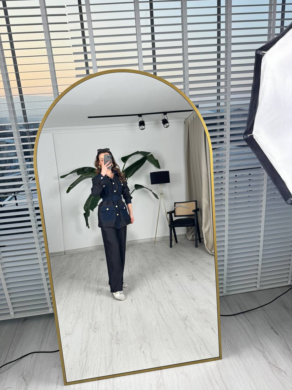 Siyah%20Tasarım%20Jean%20Detay%20Kemerli%20Pantolon%20Ceket%20Takım