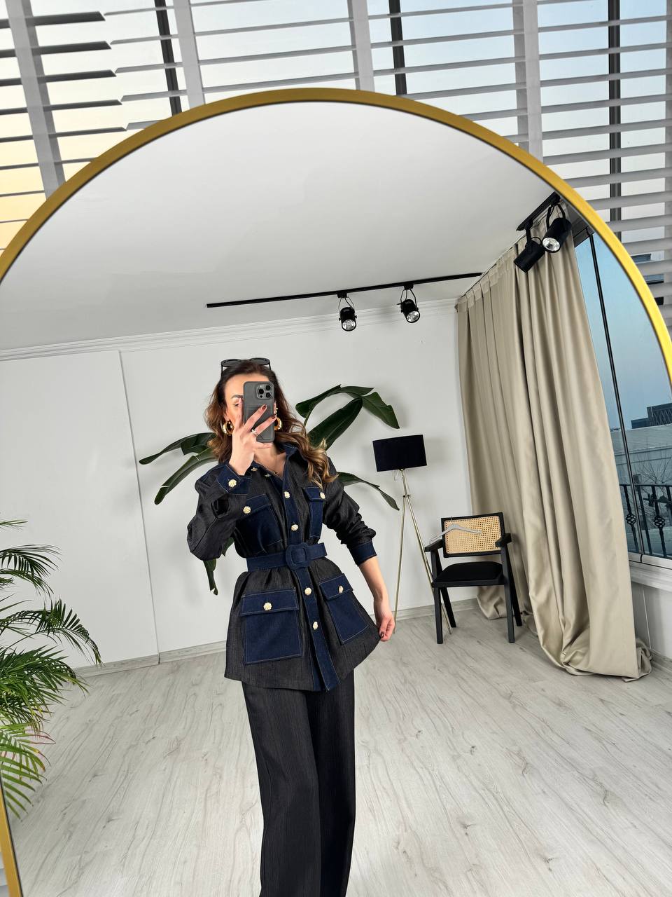 Siyah%20Tasarım%20Jean%20Detay%20Kemerli%20Pantolon%20Ceket%20Takım