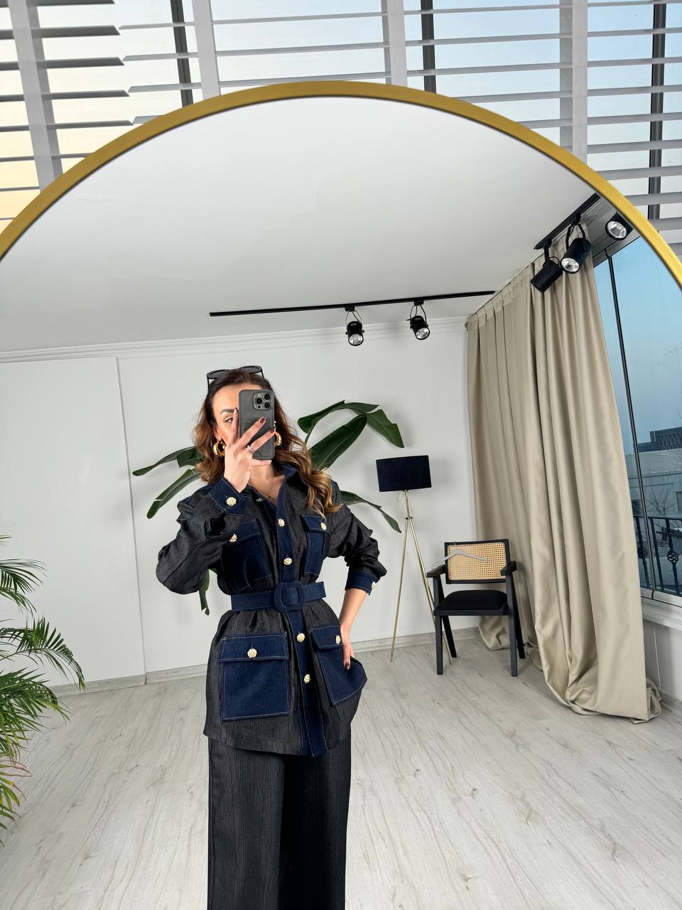 Siyah%20Tasarım%20Jean%20Detay%20Kemerli%20Pantolon%20Ceket%20Takım