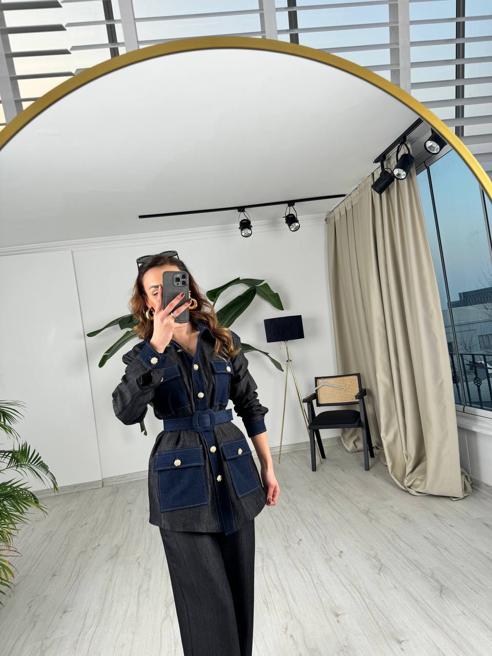 Siyah%20Tasarım%20Jean%20Detay%20Kemerli%20Pantolon%20Ceket%20Takım