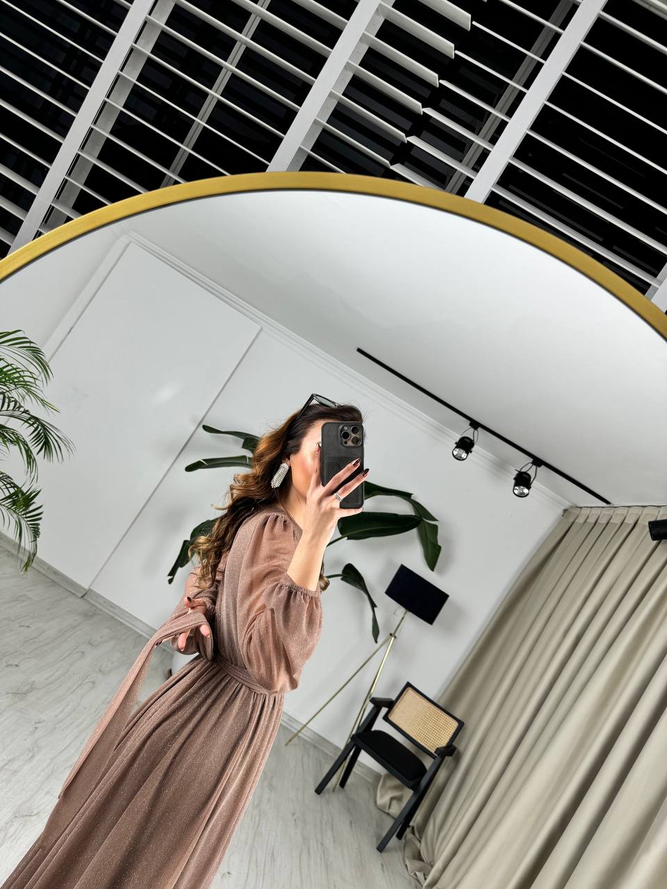 Vizon%20Kuşaklı%20Parıltılı%20Kumaş%20Astarlı%20Midi%20Boy%20Elbise