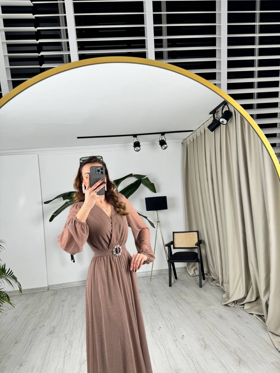 Vizon%20Kuşaklı%20Parıltılı%20Kumaş%20Astarlı%20Midi%20Boy%20Elbise