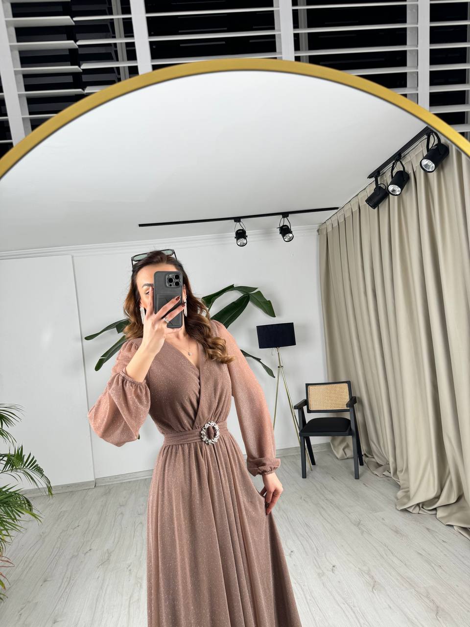 Vizon%20Kuşaklı%20Parıltılı%20Kumaş%20Astarlı%20Midi%20Boy%20Elbise