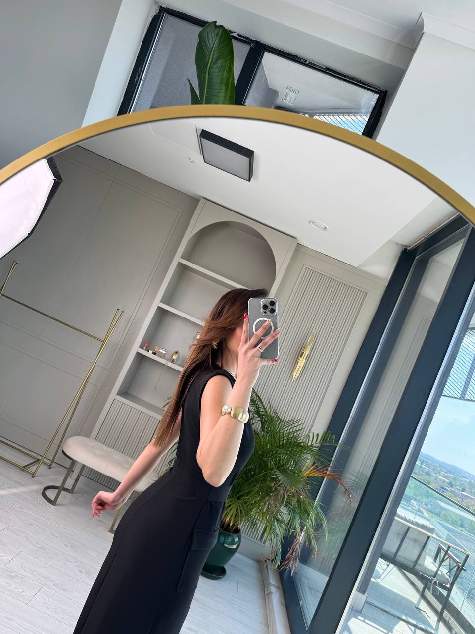 Siyah%20Double%20Krep%20Kumaş%20Gold%20Aksesuarlı%20Lüks%20Kalite%20Elbise