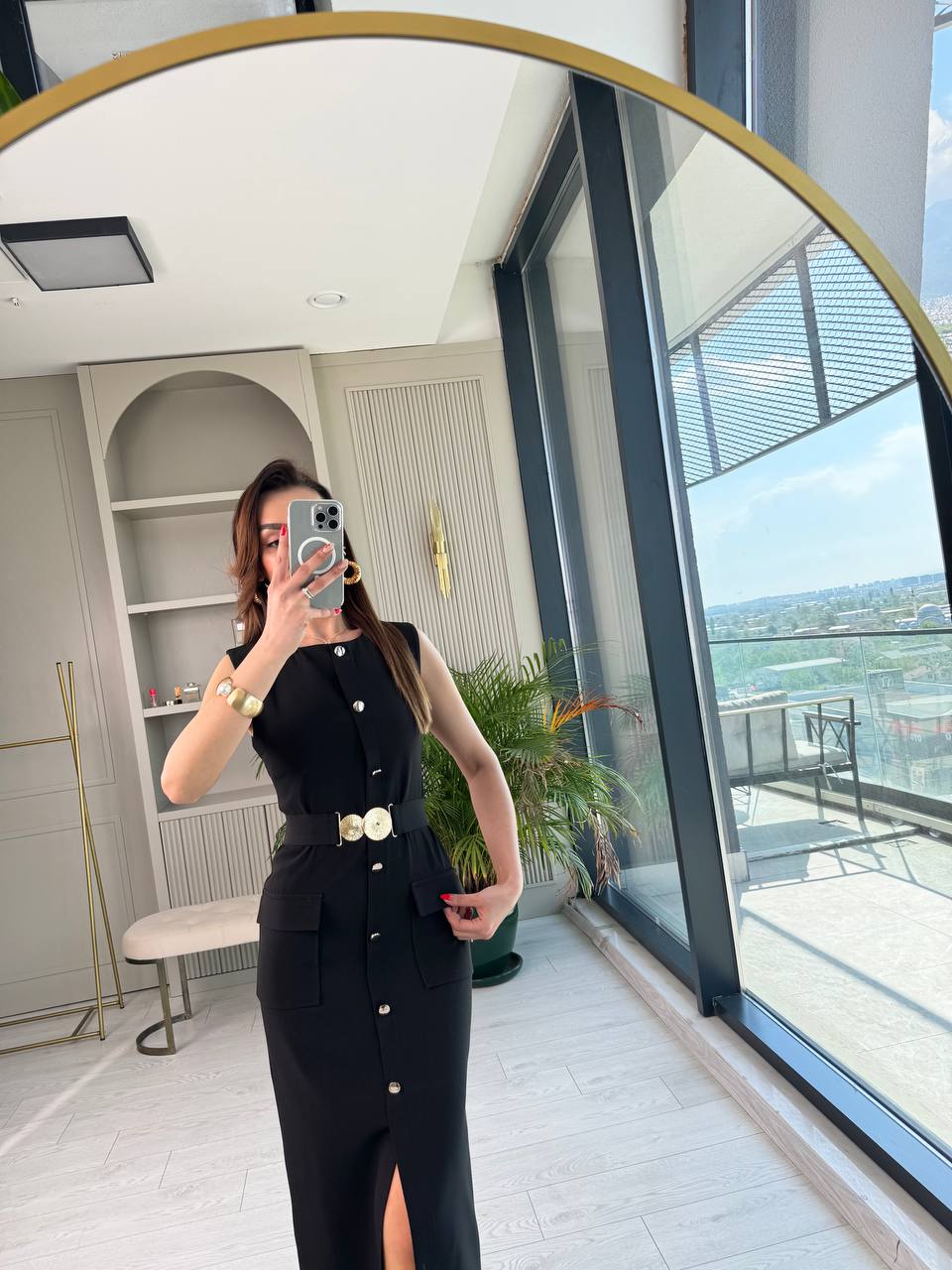 Siyah%20Double%20Krep%20Kumaş%20Gold%20Aksesuarlı%20Lüks%20Kalite%20Elbise