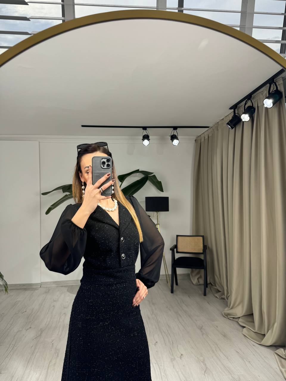 Siyah%20Kolu%20Şifon%20Ceket%20Yaka%20Tuvid%20Elbise