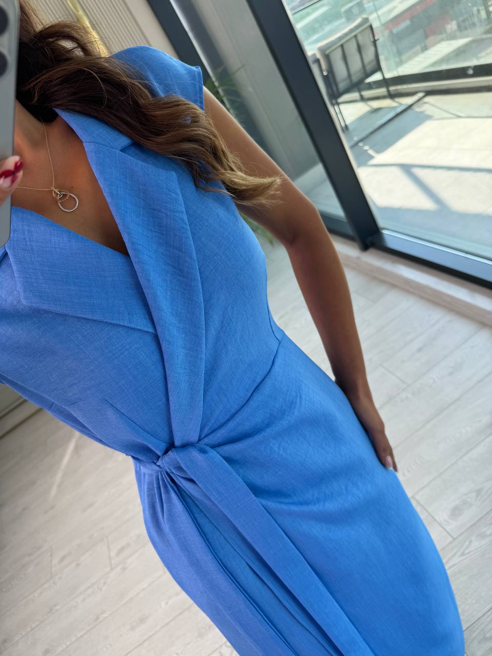 Mavi%20Kruvaze%20Yaka%20Arkası%20Lastikli%20Keten%20Aerobin%20Kumaş%20Elbise