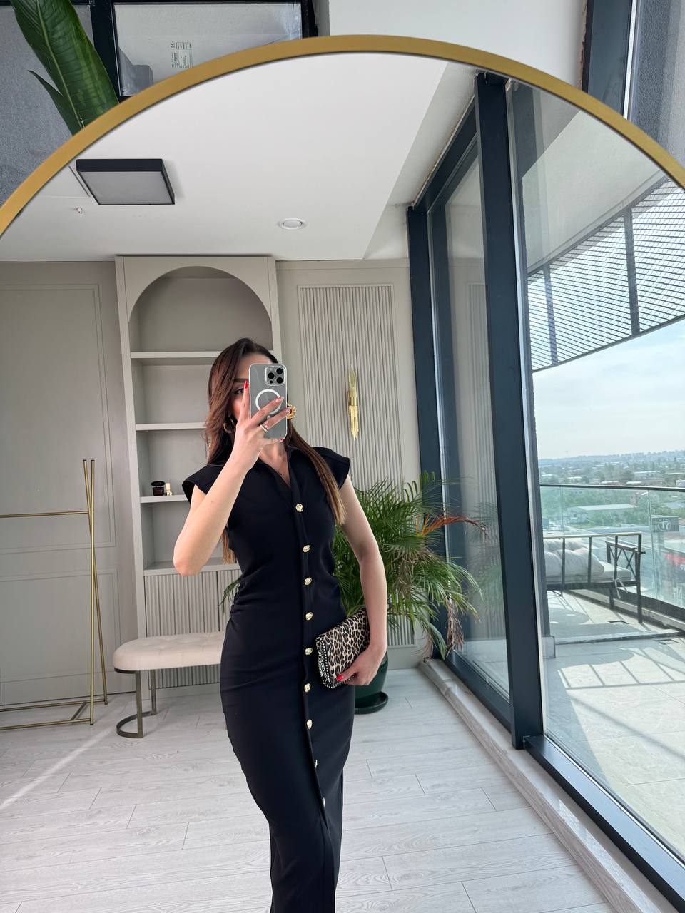 Siyah%20Düğme%20Detaylı%20Zara%20Model%20Bel%20Drapeli%20Elbise