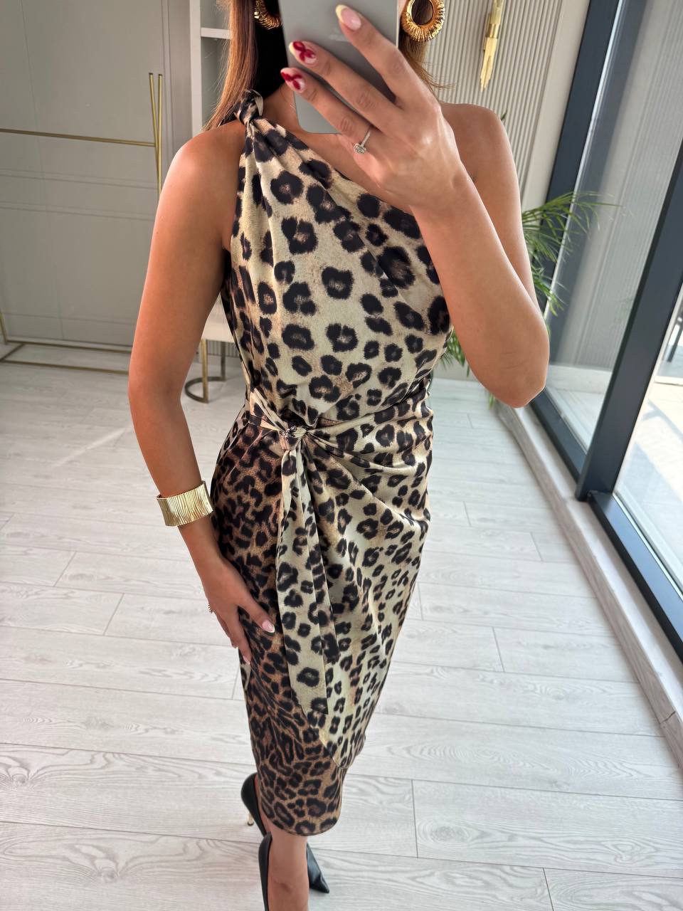 Leopar%20Desenli%20Tek%20Kol%20Saten%20Tasarım%20Maria%20Elbise