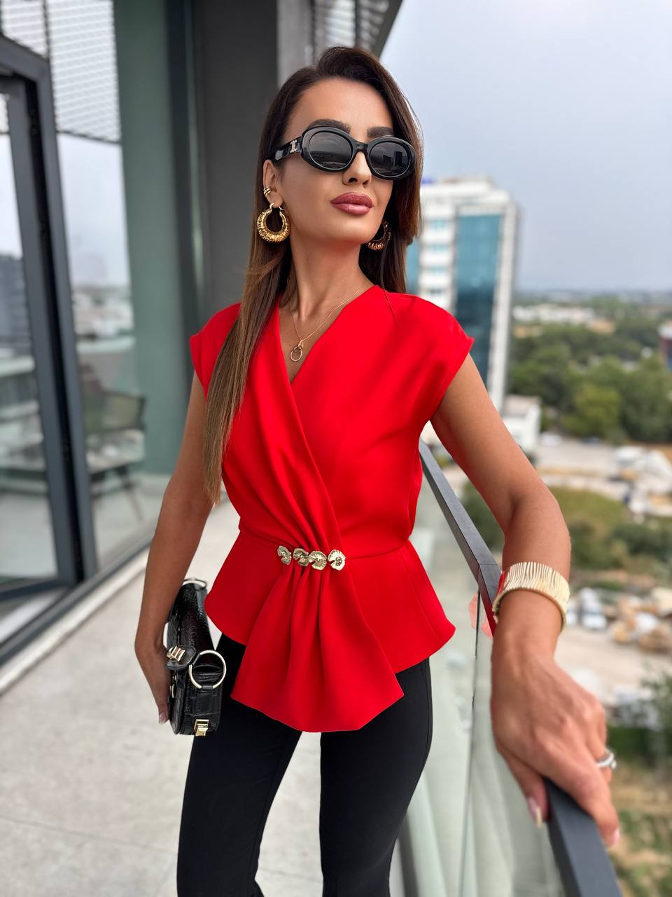Tasarım%20Kırmızı%20Bel%20Detaylı%20Double%20Krep%20Kumaş%20Bluz