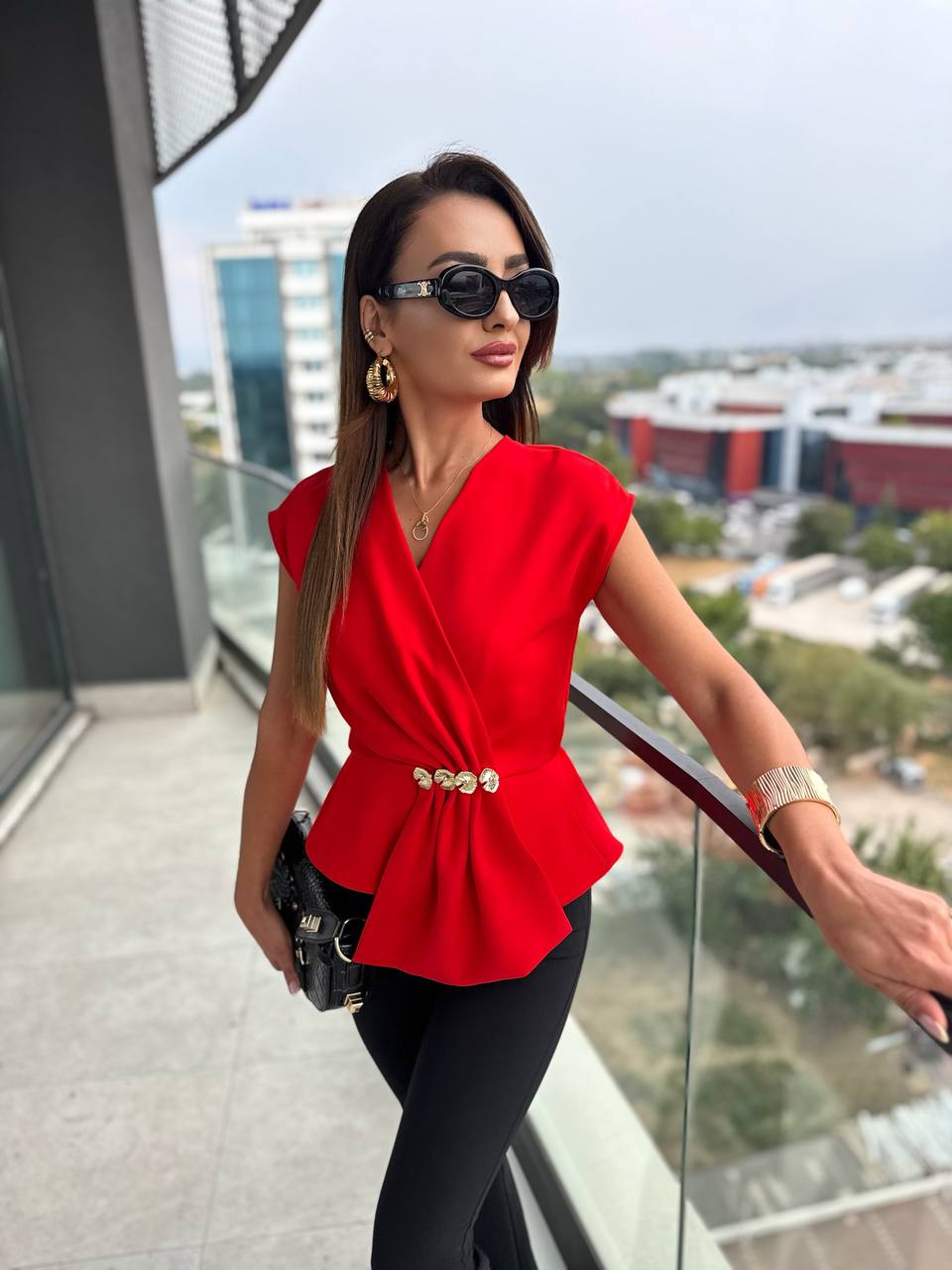 Tasarım%20Kırmızı%20Bel%20Detaylı%20Double%20Krep%20Kumaş%20Bluz