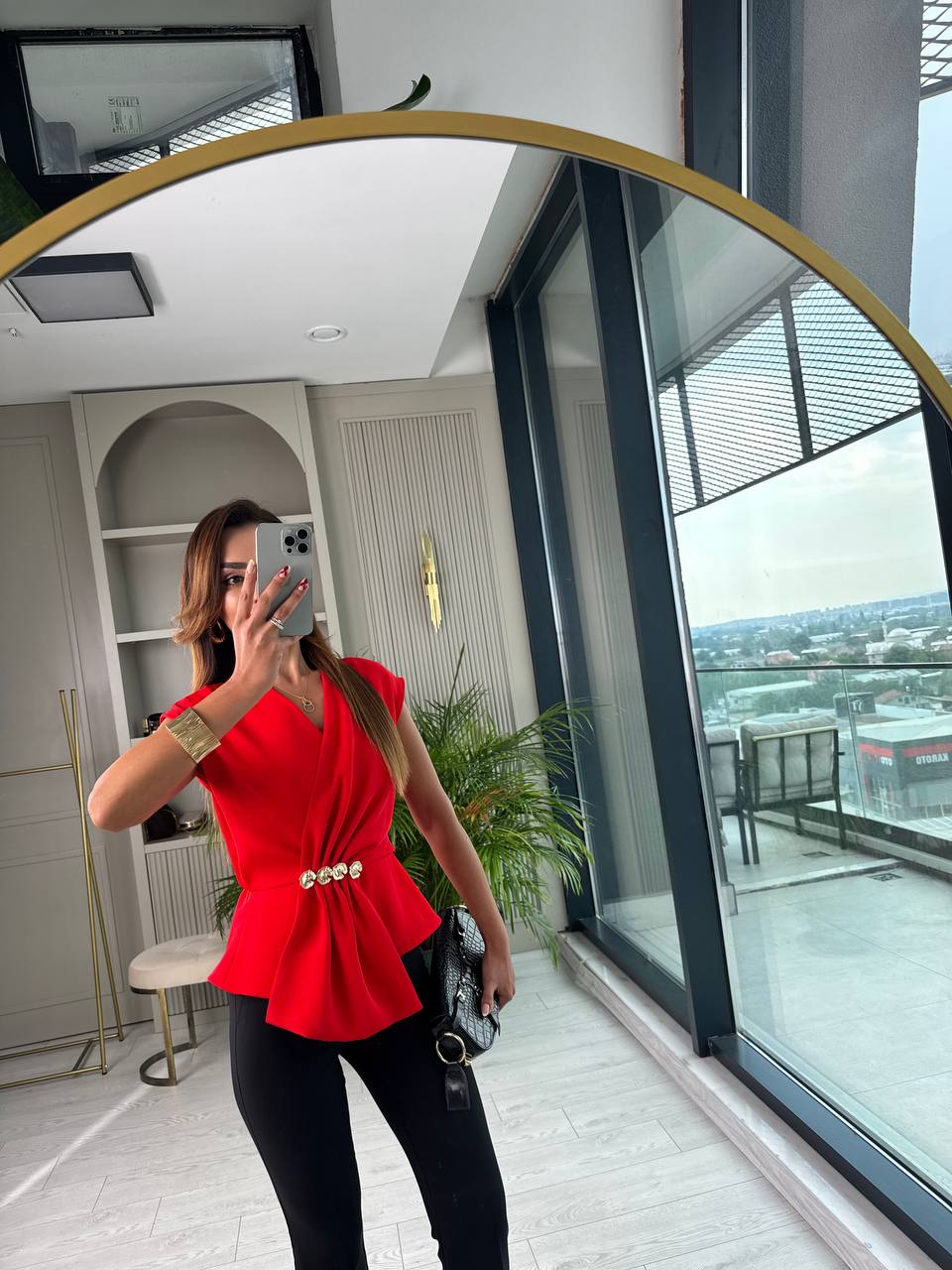 Tasarım%20Kırmızı%20Bel%20Detaylı%20Double%20Krep%20Kumaş%20Bluz