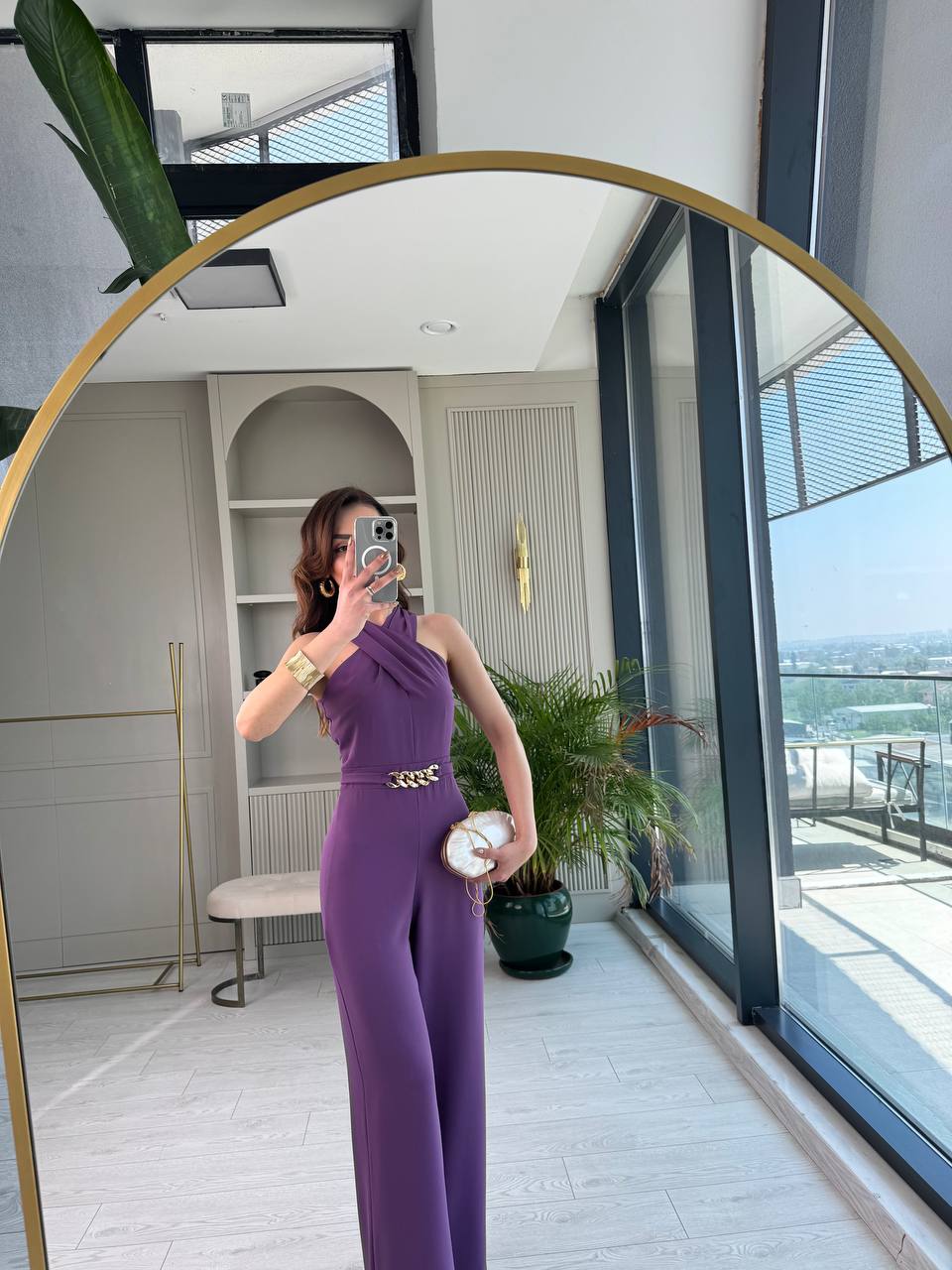 Mor%20Bel%20Zincir%20Detaylı%20İpekli%20Krep%20Kumaş%20Tulum