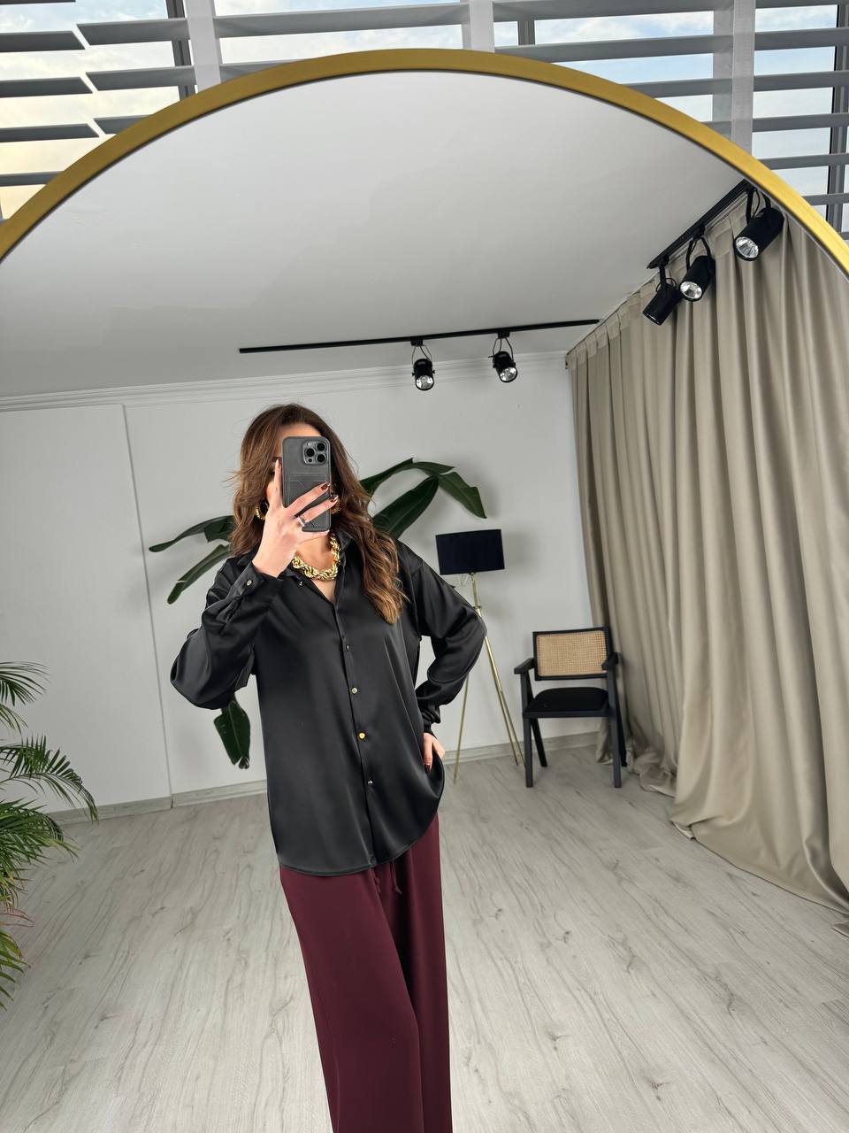 Siyah%20Gold%20Minimal%20Düğmeli%20Pamuk%20Saten%20Gömlek