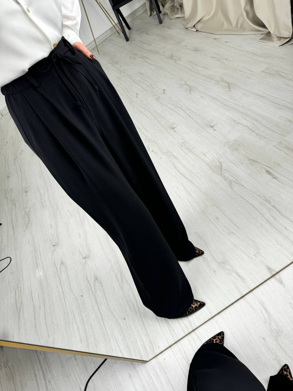 Siyah%20Premium%20İthal%20Krep%20Kumaş%20Beli%20Lastikli%20Palazzo%20Pantolon