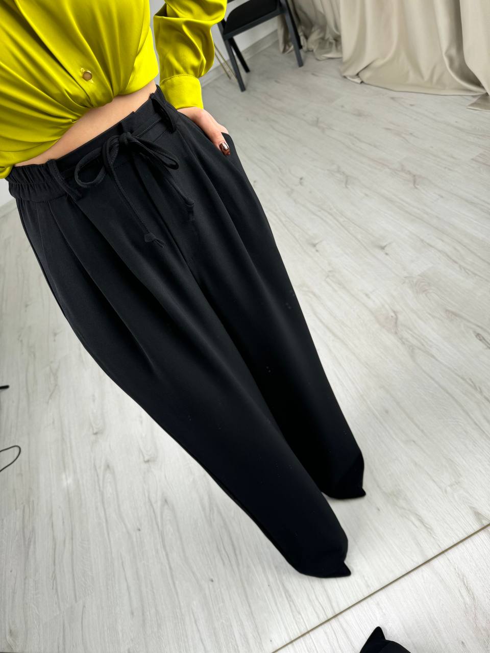 Siyah%20Premium%20İthal%20Krep%20Kumaş%20Beli%20Lastikli%20Palazzo%20Pantolon