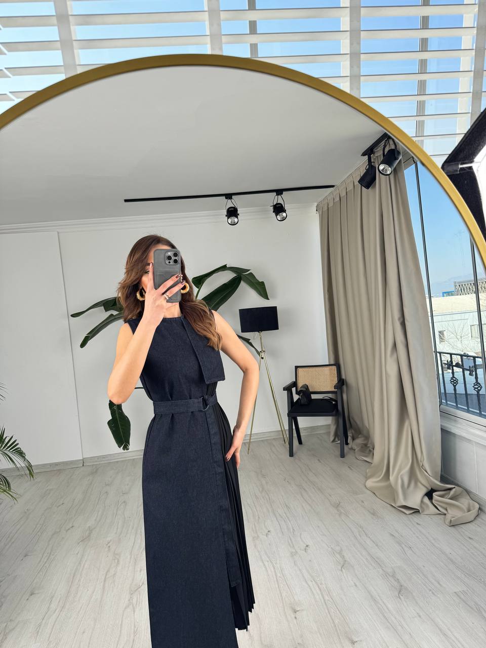 Premium%20Seri%20Tasarım%20Pilise%20Detay%20Jean%20Kumaş%20Elbise