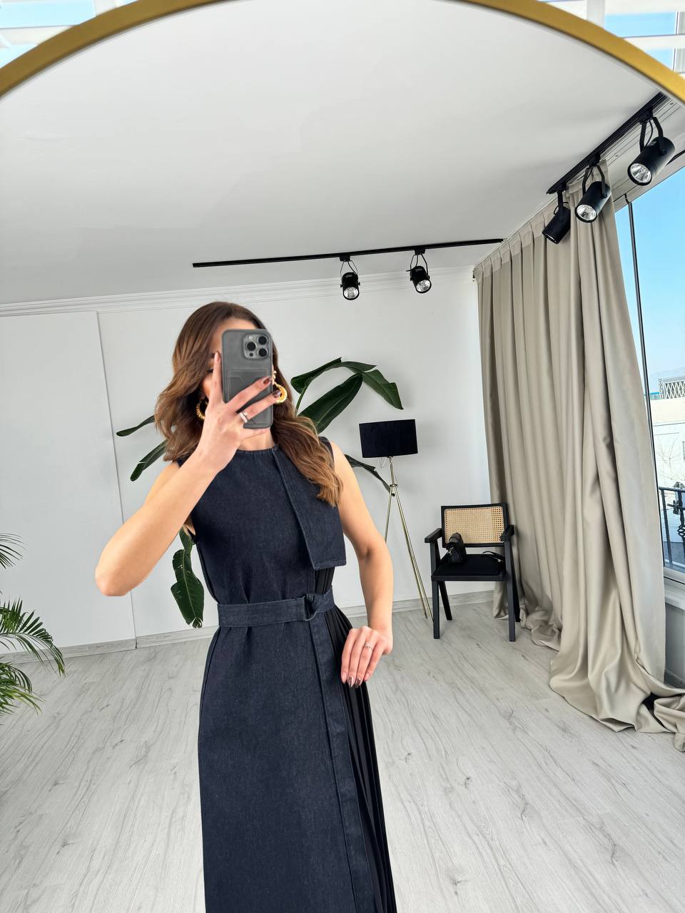 Premium%20Seri%20Tasarım%20Pilise%20Detay%20Jean%20Kumaş%20Elbise