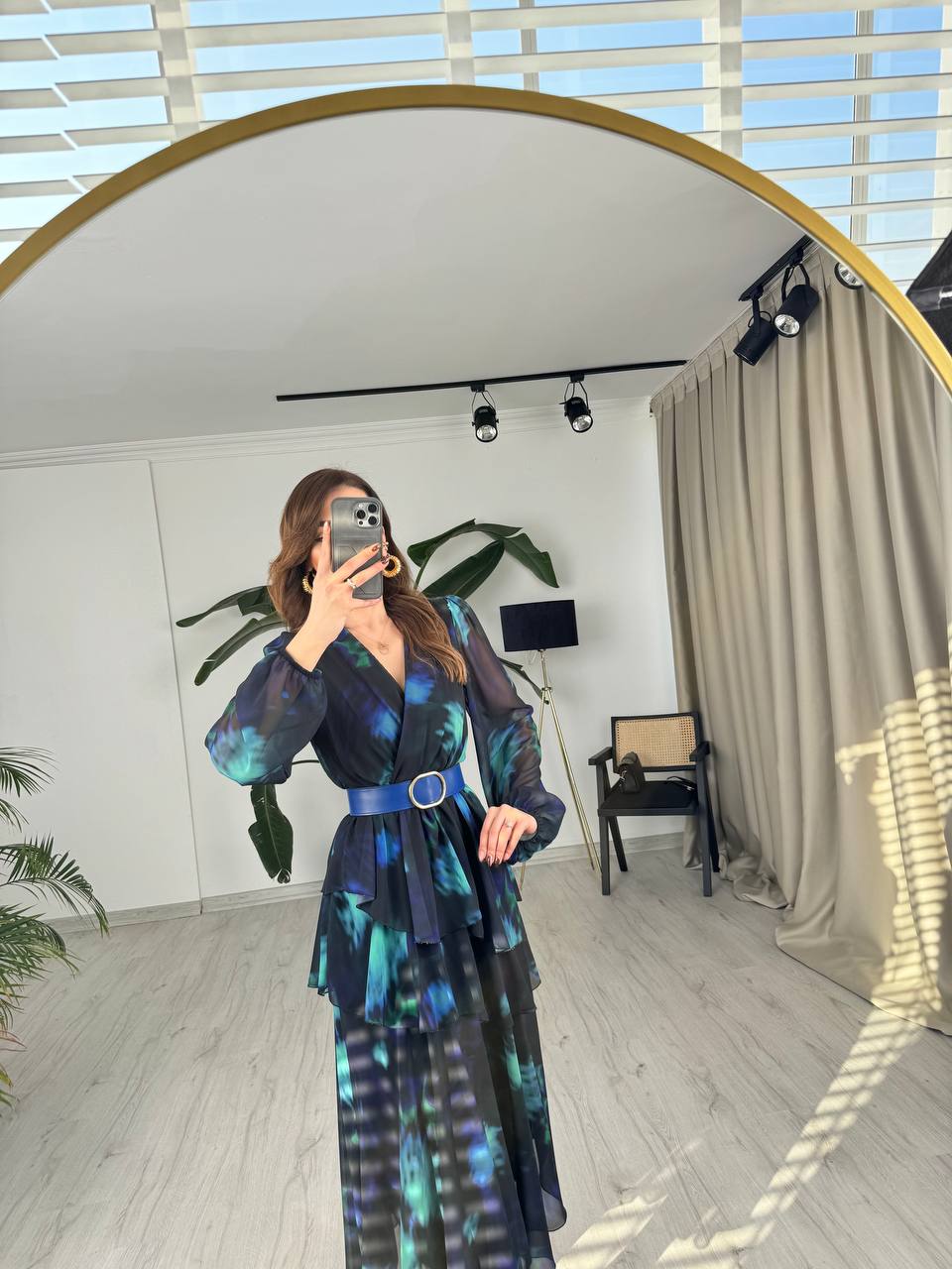 Tasarım%20Şifon%20Kemerli%20Astarlı%20Eteği%20Kat%20Kat%20Asimetrik%20Kesim%20Elbise