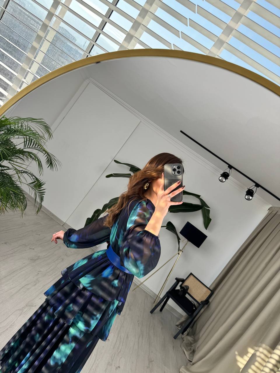 Tasarım%20Şifon%20Kemerli%20Astarlı%20Eteği%20Kat%20Kat%20Asimetrik%20Kesim%20Elbise
