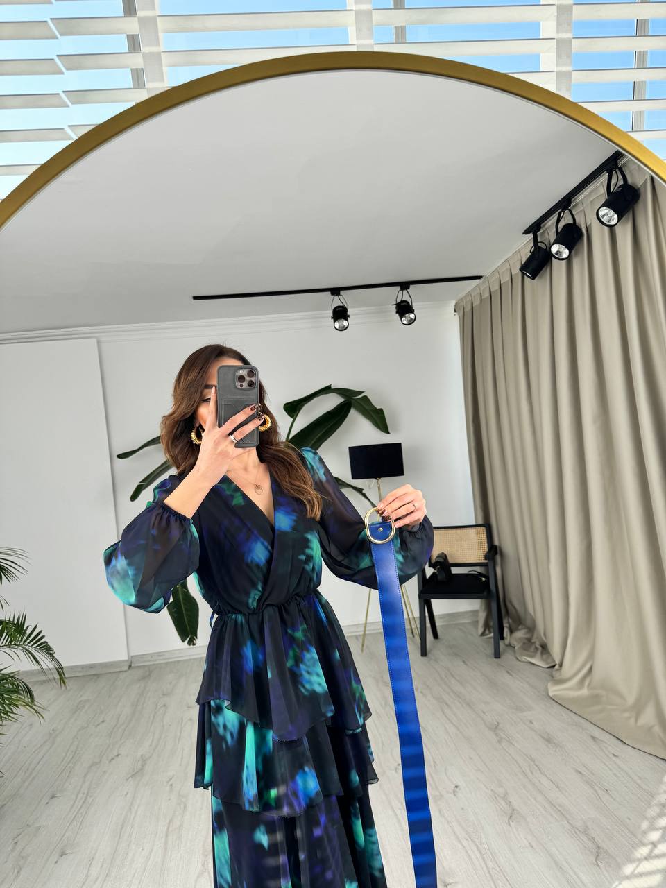 Tasarım%20Şifon%20Kemerli%20Astarlı%20Eteği%20Kat%20Kat%20Asimetrik%20Kesim%20Elbise