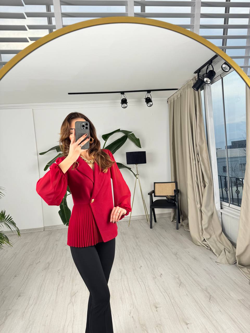 Tasarım%20Bordo%20Pilise%20Detay%20Atlas%20Kumaş%20Bluz