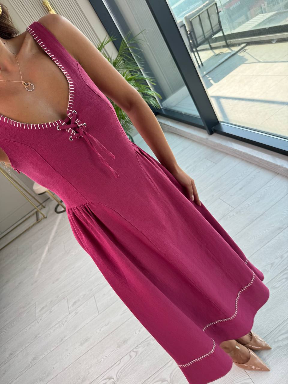 Bordo%20Yaka%20Detaylı%20Lüks%20Kalite%20Tok%20Keten%20Elbise