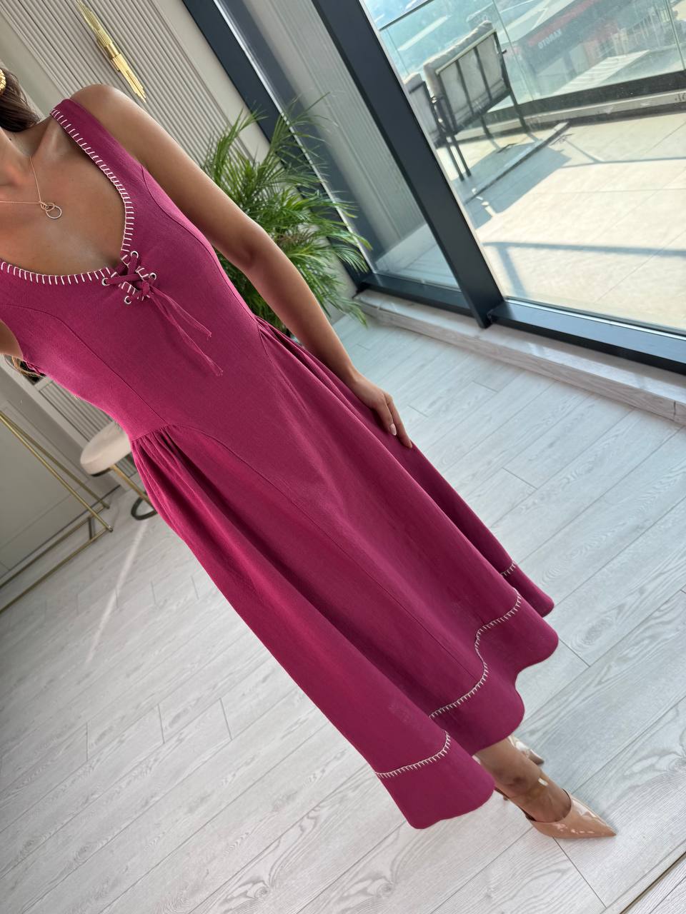 Bordo%20Yaka%20Detaylı%20Lüks%20Kalite%20Tok%20Keten%20Elbise