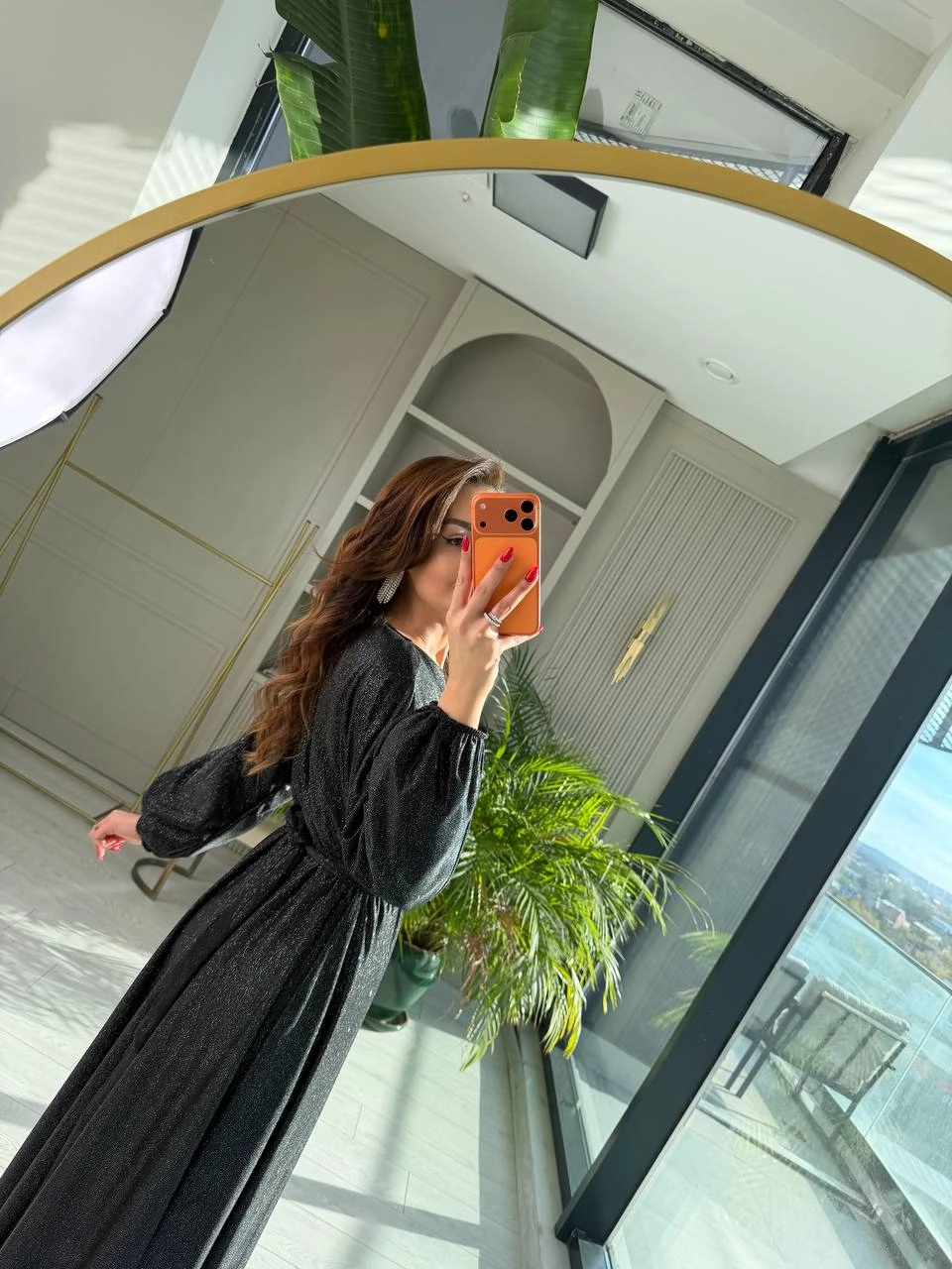 Siyah%20Işıltılı%20Full%20Astarlı%20Maxi%20Boy%20Kuşaklı%20Elbise