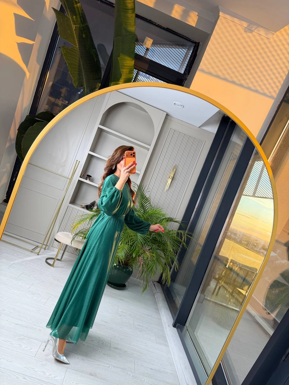 Zümrüt%20Işıltılı%20Full%20Astarlı%20Maxi%20Boy%20Kuşaklı%20Elbise