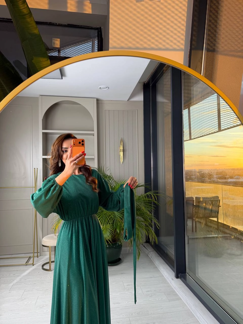 Zümrüt%20Işıltılı%20Full%20Astarlı%20Maxi%20Boy%20Kuşaklı%20Elbise