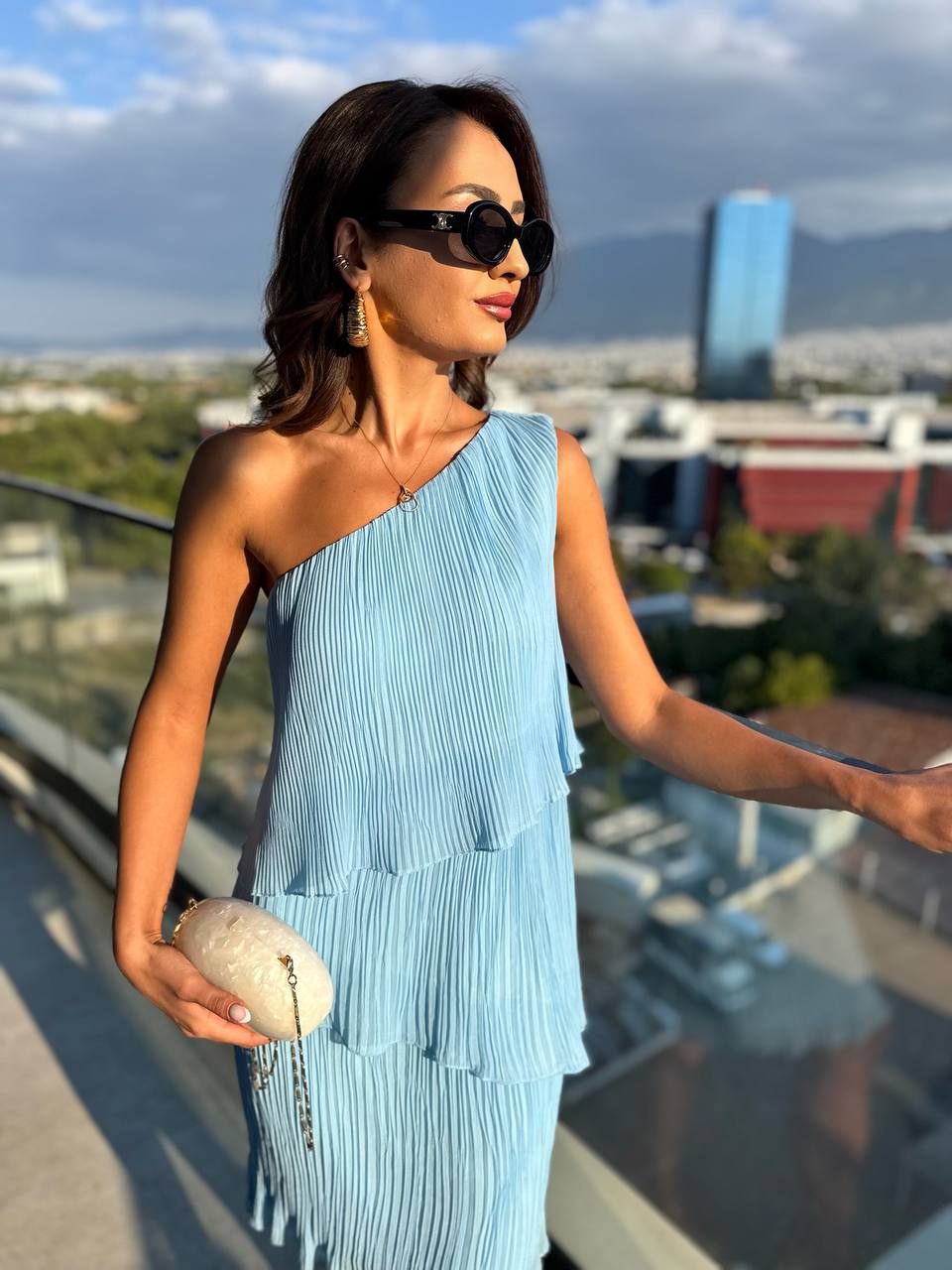 Mavi%20Tek%20Kol%20İnce%20Piliseli%20Astarlı%20Şifon%20Elbise