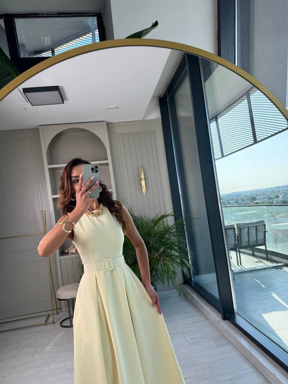 Sarı%20Kemerli%20Cepli%20Atlas%20Kumaş%20Elbise