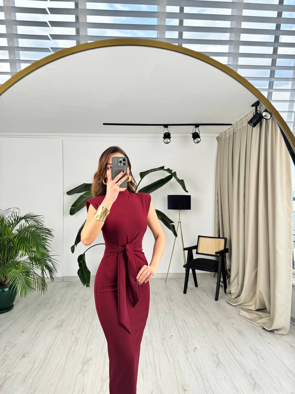 Bordo%20Vatkalı%20Bel%20Bağlama%20Detay%20Krep%20Kumaş%20Kalem%20Elbise