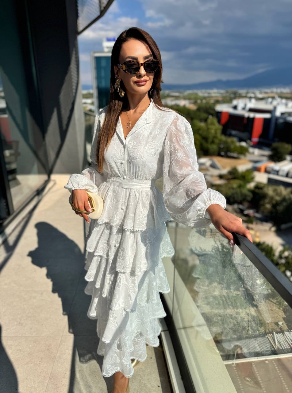 Tasarım%20Beyaz%20Eteği%20Kat%20Kat%20Astarlı%20Elbise