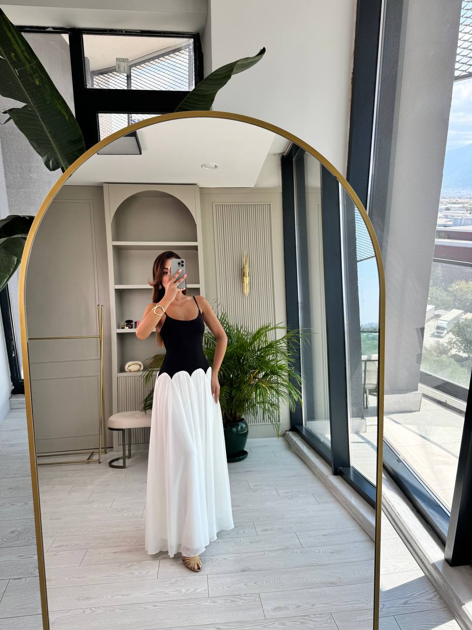 Tasarım%20Eteği%20Şifon%20Astarlı%20Premium%20Elbise